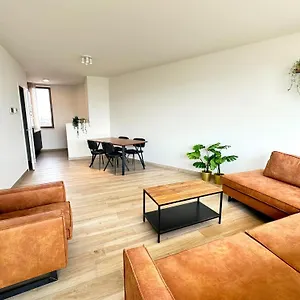 https://antwerp-central-apartments.brusselshotelsbook.com